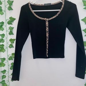 brandy melville long sleeve zelly top